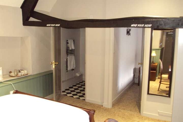 Guest Suite Photo