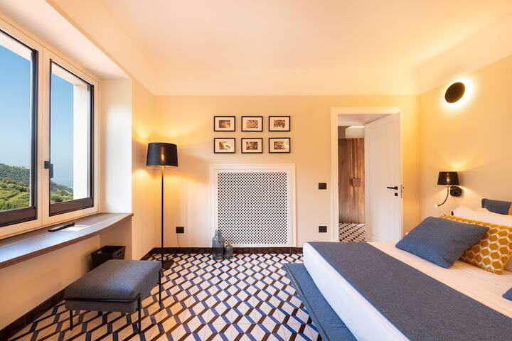Room 49 of 155