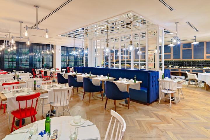 Breakfast/Coffee Service 55 of 121