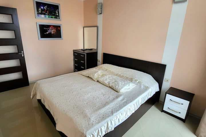 Room 27 of 101