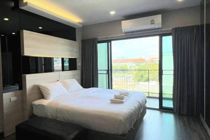 Room 18 of 55