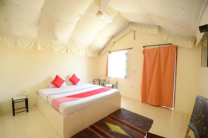 OYO 22203 Dune Safari Camp