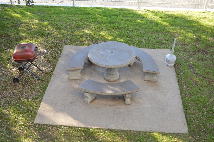 BBQ/picnic area