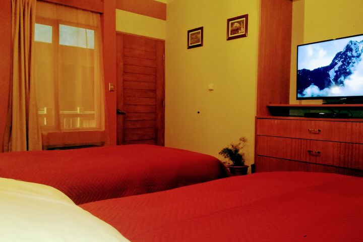 Room 5 of 45