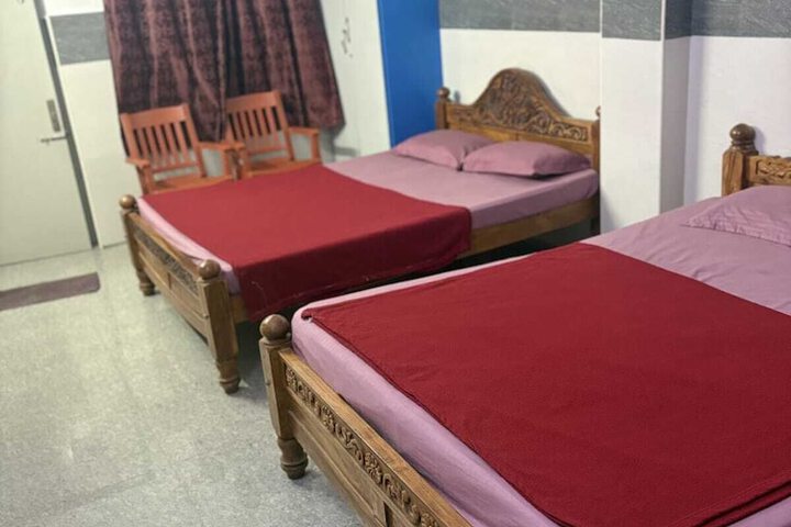 Room 6 of 22