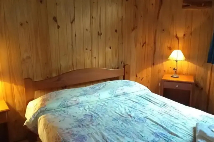 Room 2 of 12