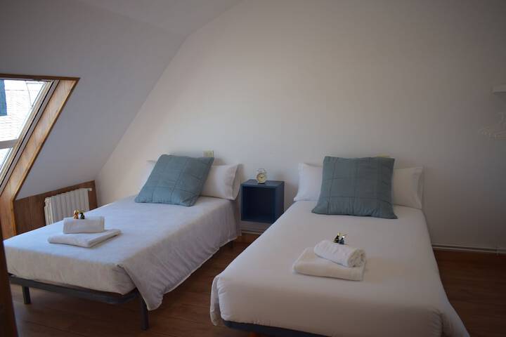 Room 35 of 44