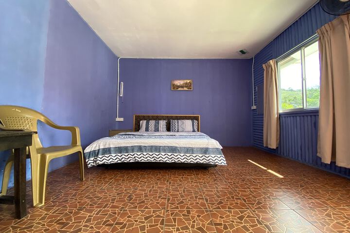 Room 3 of 9