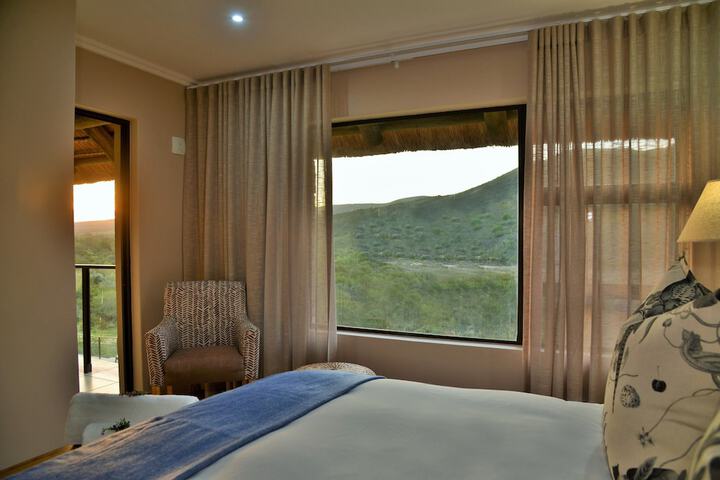 Room 12 of 62