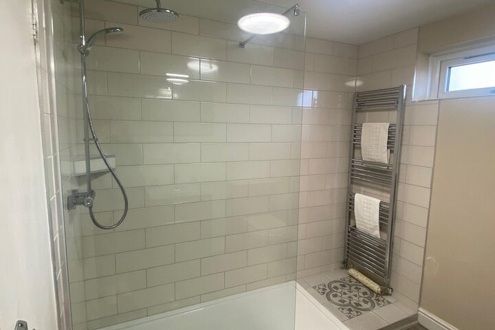 Room 62 of 100