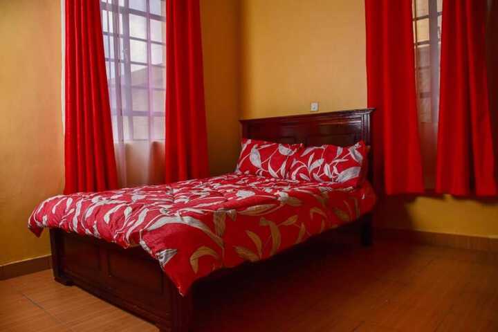 Room 2 of 25