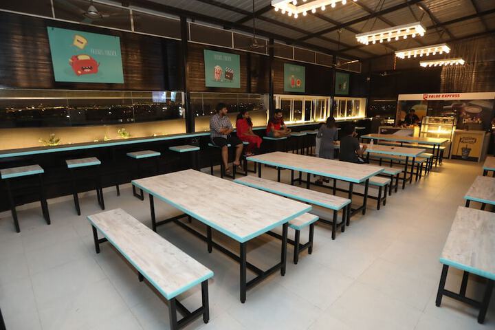 Dining 10 of 10