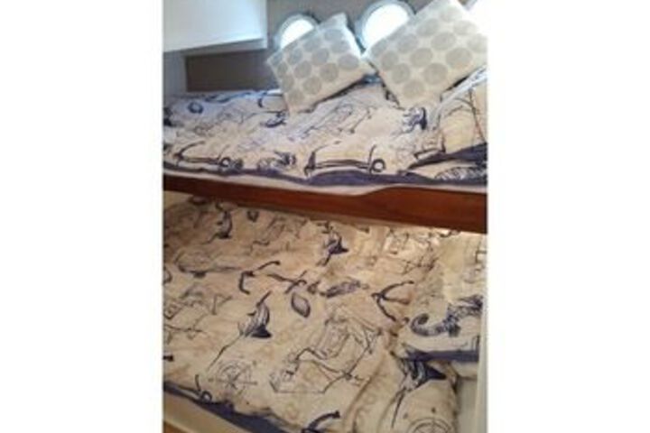 Room 10 of 24