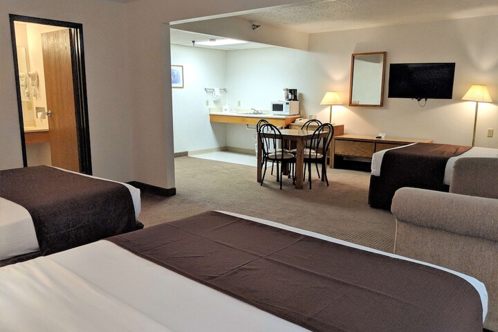 Room 15 of 25