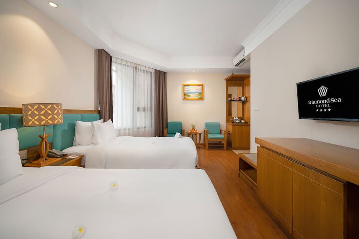 Room 19 of 105