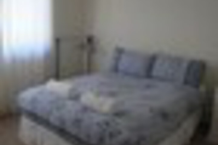 Room 20 of 111