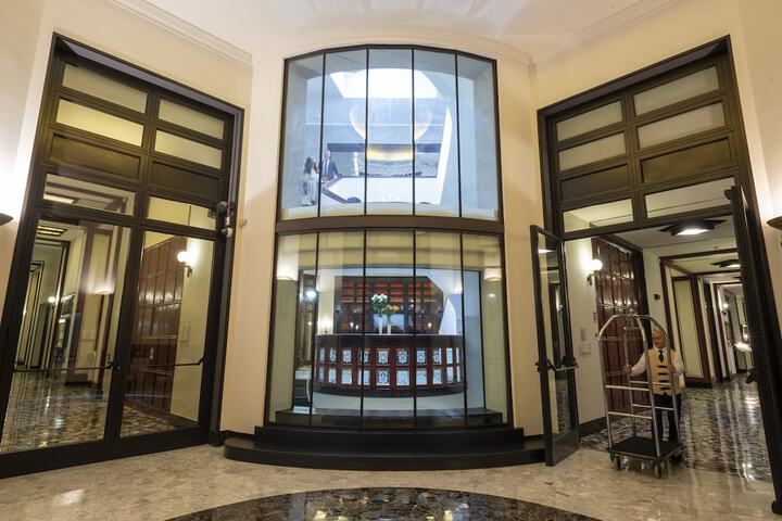 Hotel Lobby