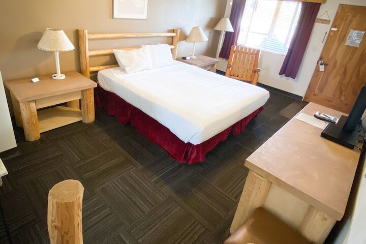 Room 7 of 34