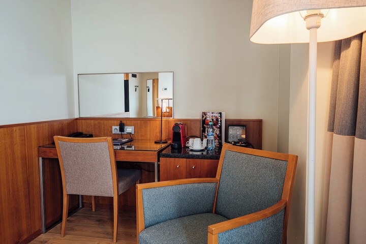 Room 77 of 156