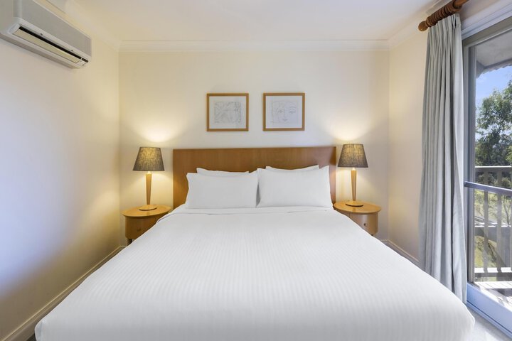 Room 55 of 178