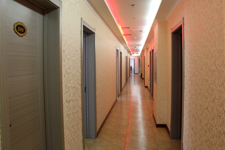 Hotel Interior 9 of 27