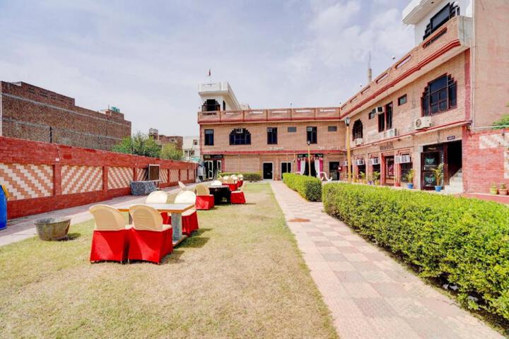 Photo of Hotel O Fridays