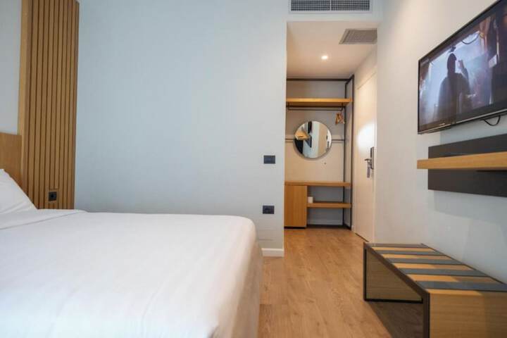 Room 39 of 52