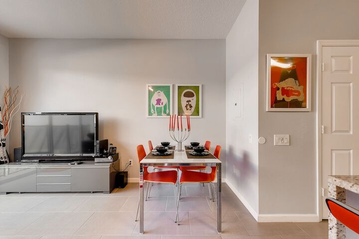 Room 15 of 53