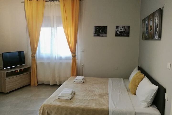 Room 47 of 104
