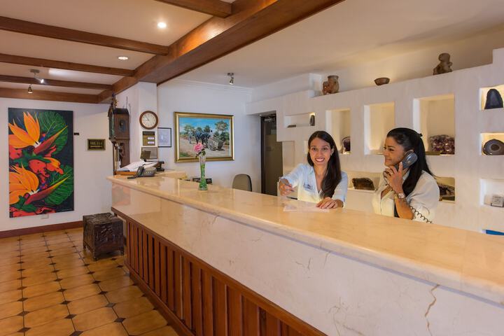 Hotel 4 of 67