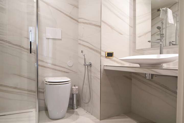 Bath Photo