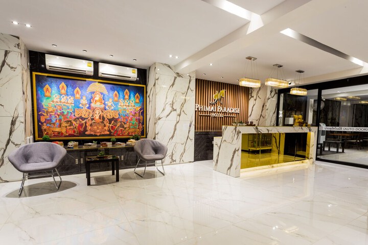 Hotel Interior 4 of 85