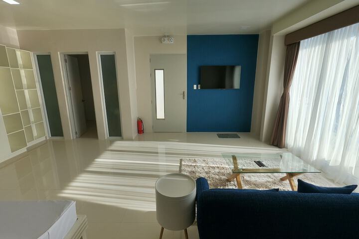 Room 19 of 51
