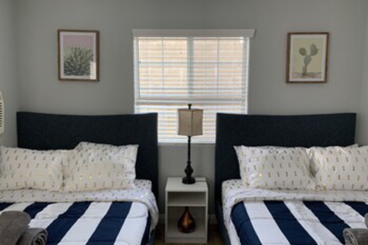 Room 16 of 25