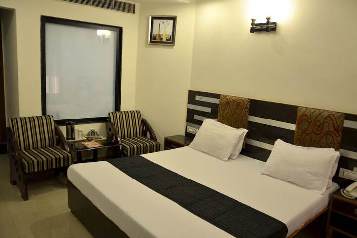 Room 34 of 55