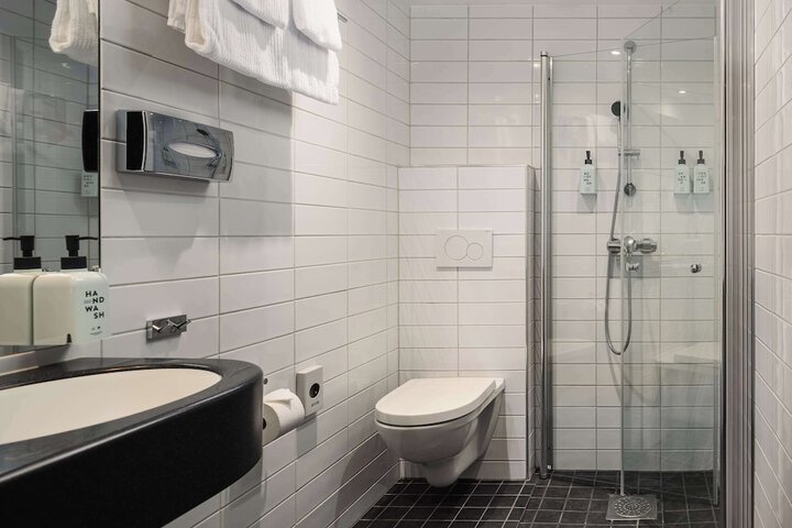 Bathroom Interior Photo