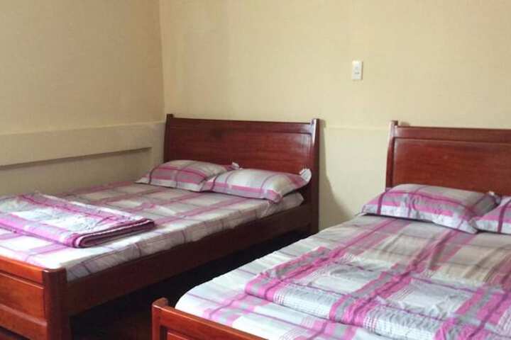 Room 13 of 20