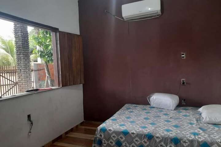 Room 2 of 33