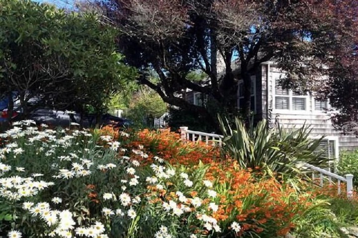 Hotel Exterior 73 of 93