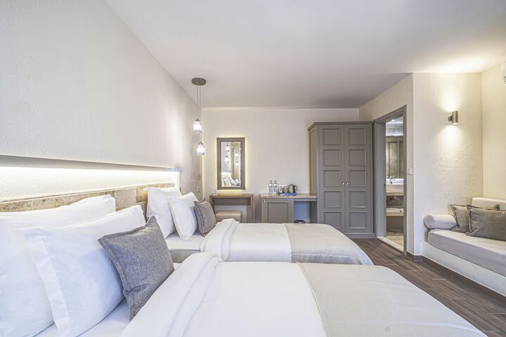 Room 14 of 150
