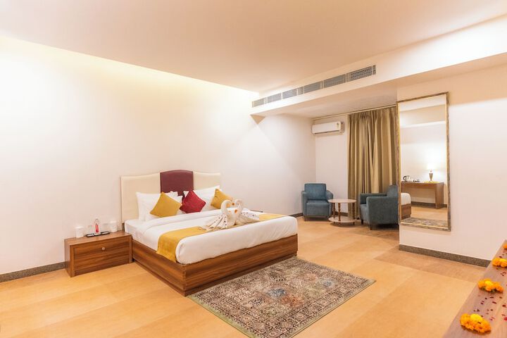 Room 10 of 73