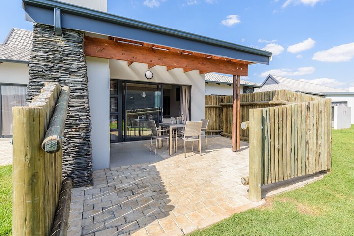 Terrace/Patio 77 of 183