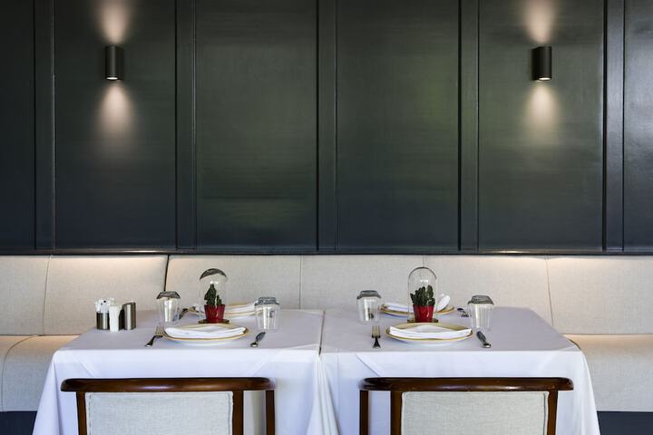 Dining 57 of 113