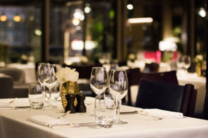 Dining 8 of 65