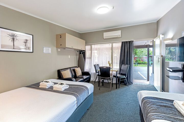 Room 21 of 72