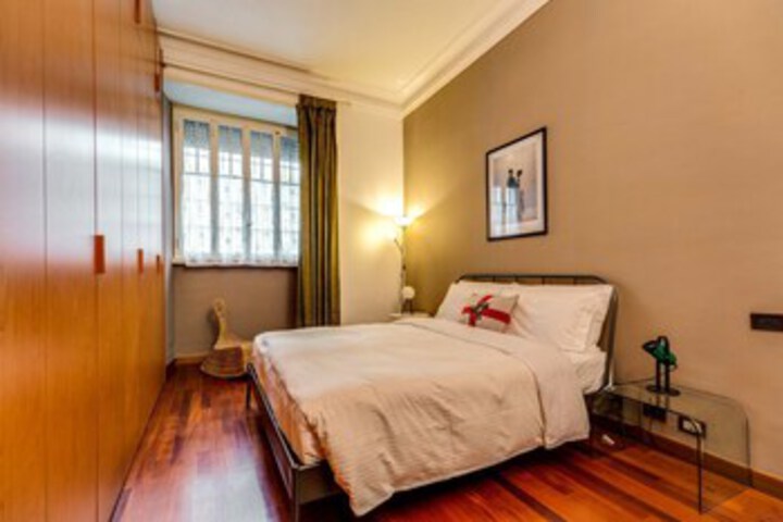 Room 8 of 25