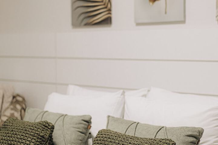 Room 15 of 44