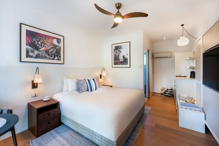 Room 35 of 126