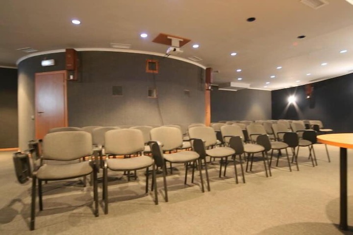 Meeting 52 of 61