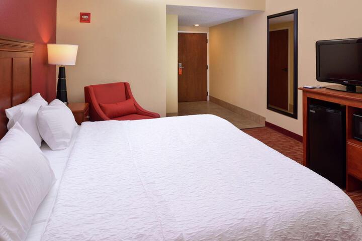 Room 32 of 139